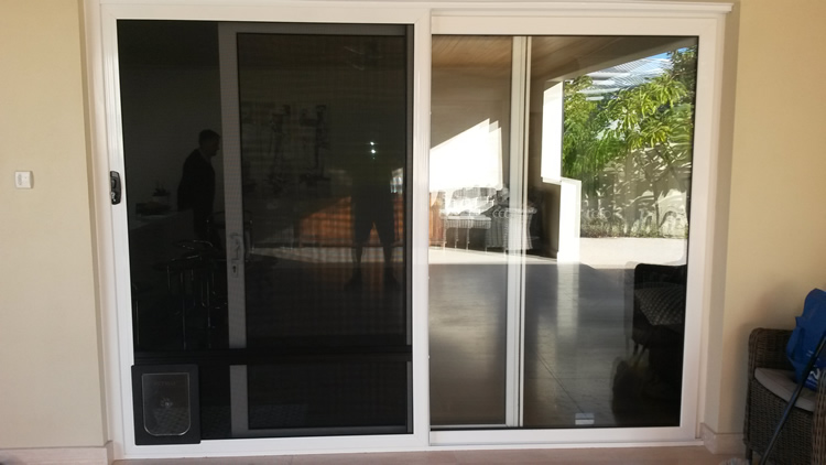 Retractable Flyscreens for Double Glazed Doors