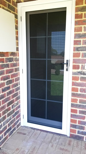 Retractable Flyscreens for Double Glazed Doors